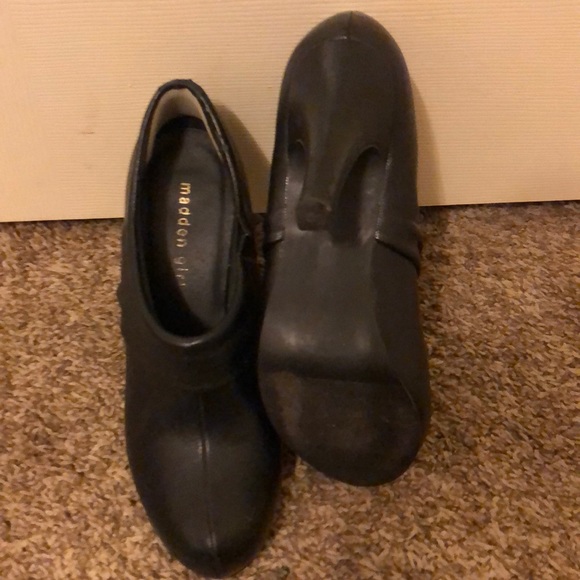 Ankle boots - Picture 2 of 3